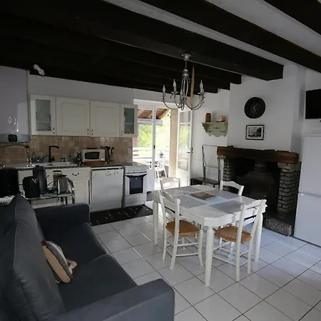 Maison De Vacances, Au Calme En Pleine Nature, Le Frene Lacrouzette