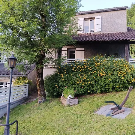 Prázdninový dům Maison De Vacances, Au Calme En Pleine Nature, Le Frene Lacrouzette